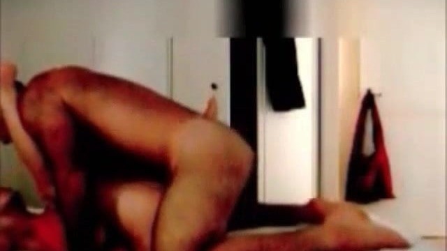 Cuckolds cell phone video of wife with bbc bull