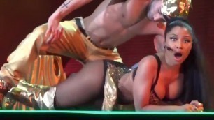 Nicki Minaj getting her ass fucked - Anaconda (live) Loop -